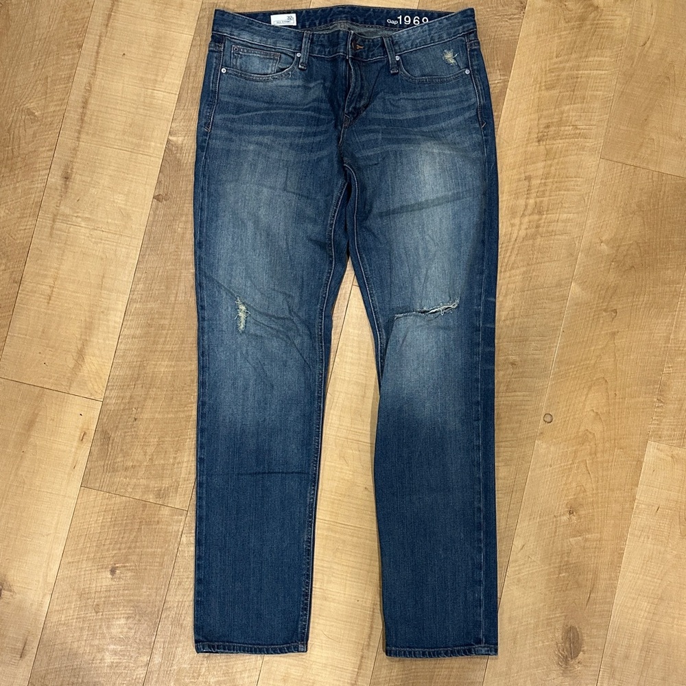 GAP Women's Dark Blue Straight Leg Jeans